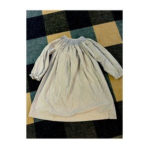 bella bliss long sleeve smocked blue and white striped dress size 8